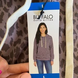 NWT faded purple leopard print sweater with hood!